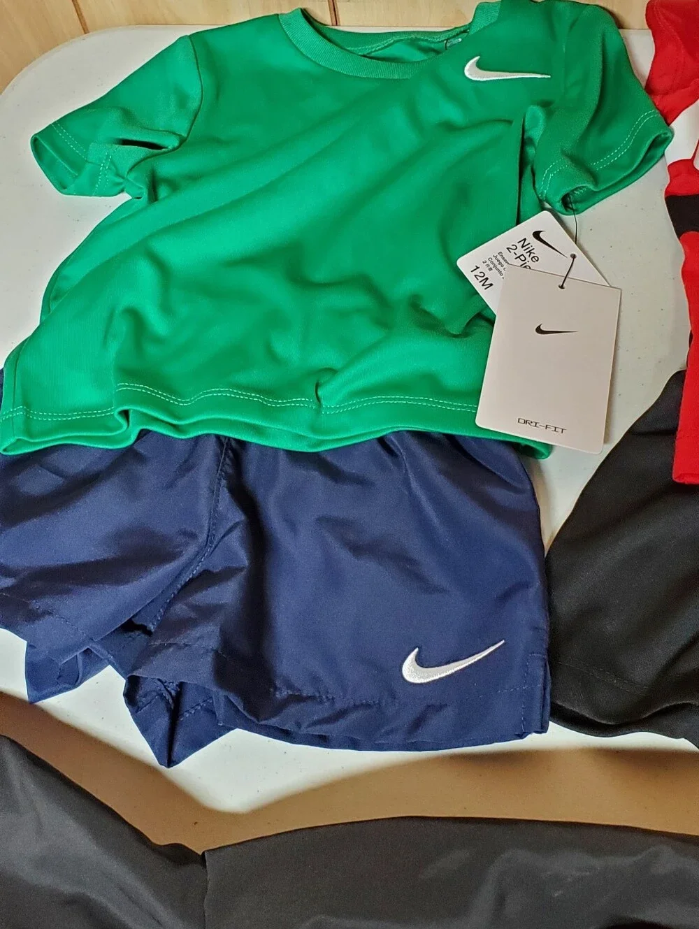 Nike nwt baby